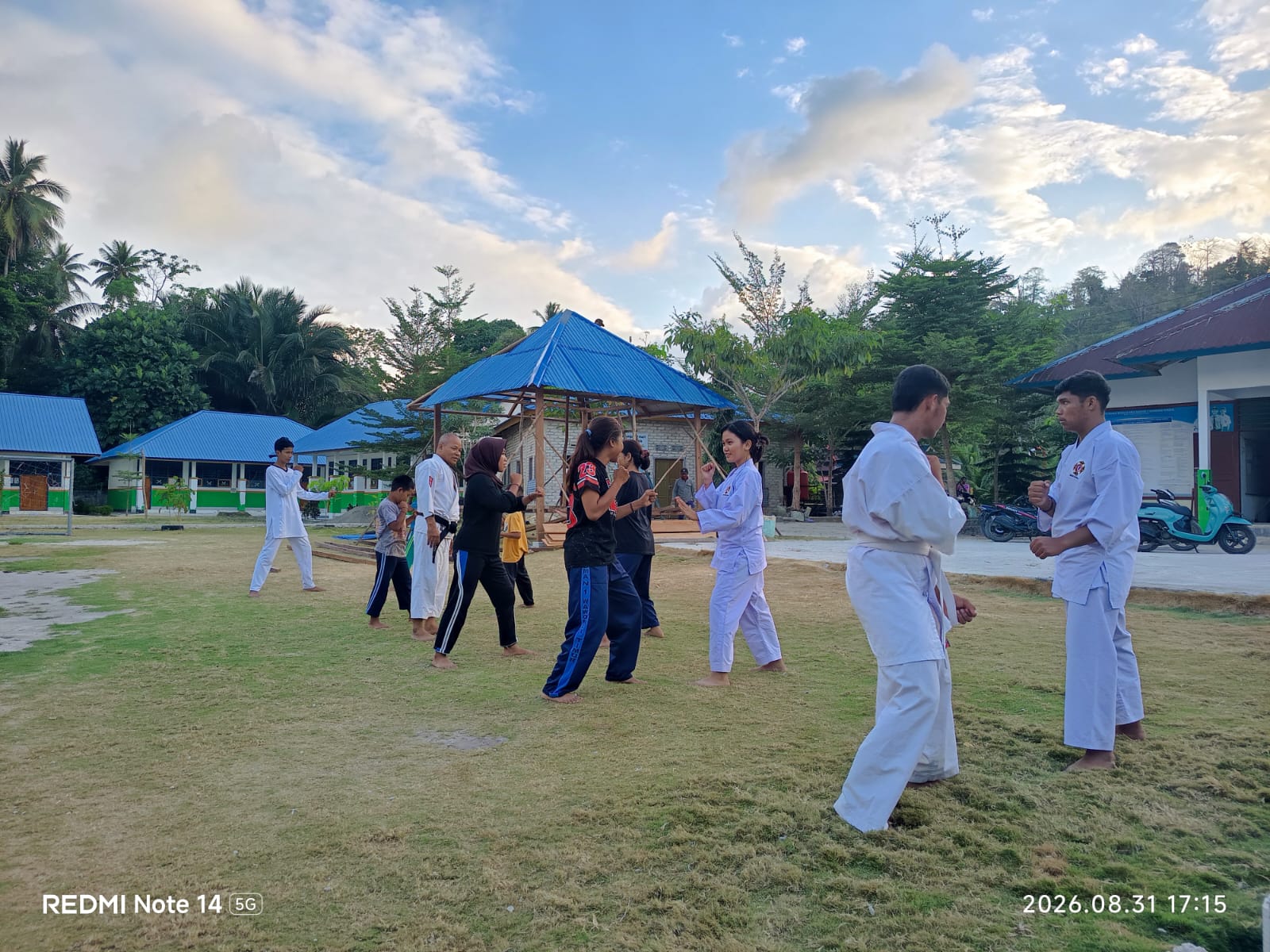 Tiga Kali Seminggu Berlatih, Kenshi Dojo Pansa Watim Siapkan Generasi Sehat, Disiplin dan Berprestasi