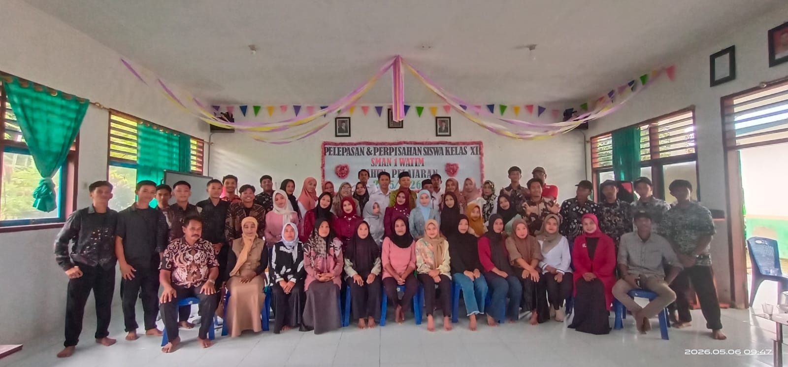 Suasana Haru dan Bahagia Warnai Perpisahan Siswa Kelas XII SMA Negeri 1 Wawonii Timur Tahun 2026